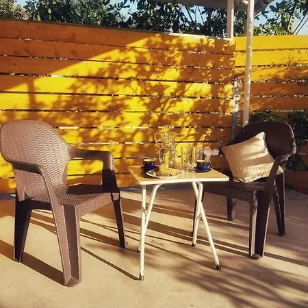 Cosy Country Style Living * Καταστάρι